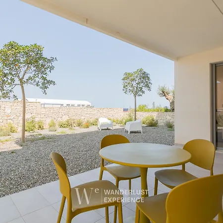 Wanderlust Experience Costa Sud Daire Bari